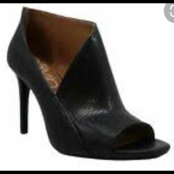 Calvin klein nastassia pump Clearance